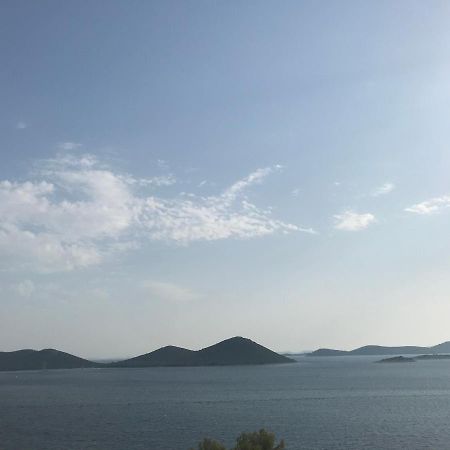 Korta Adria Apartment Drage Bagian luar foto