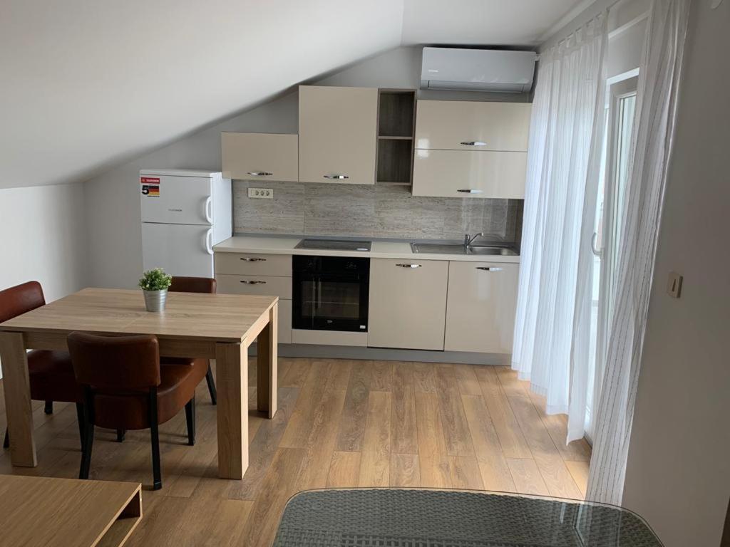 Korta Adria Apartment Drage Bagian luar foto